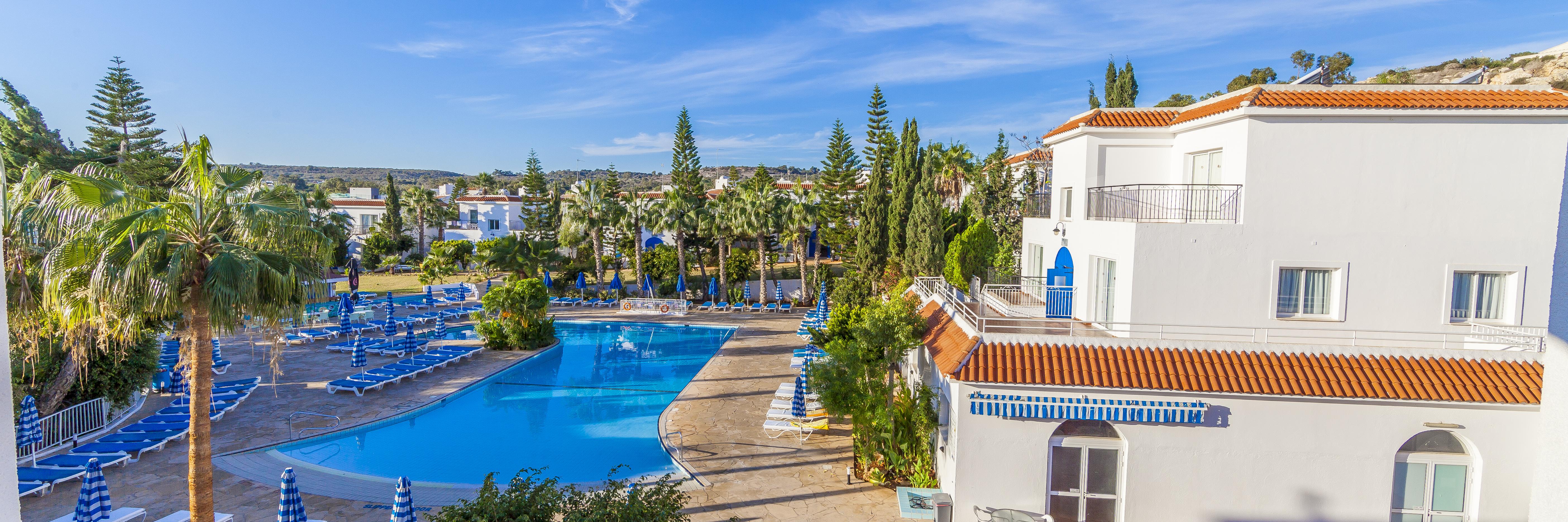 Andreotis Hotel Apts Протарас Экстерьер фото