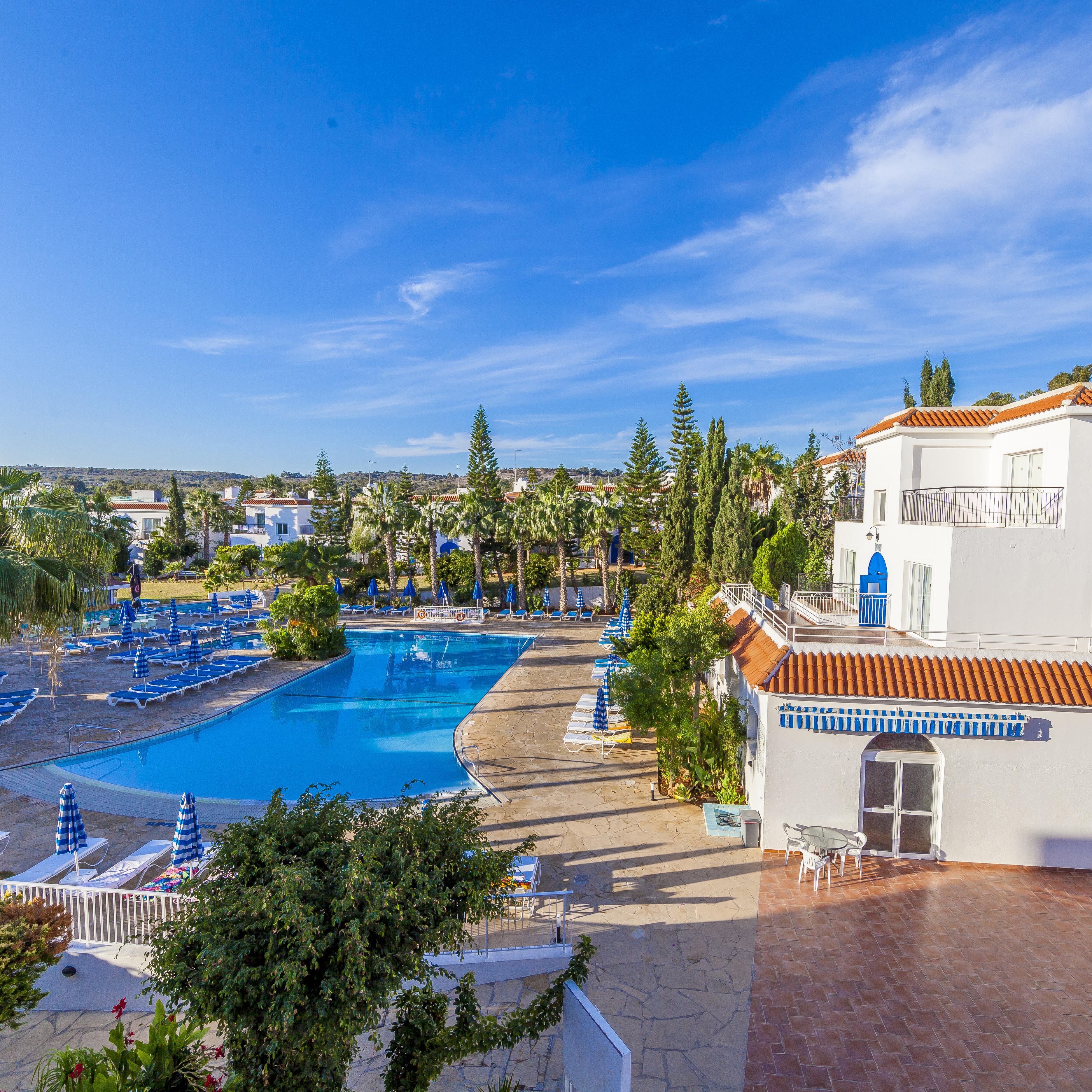 Andreotis Hotel Apts Протарас Экстерьер фото