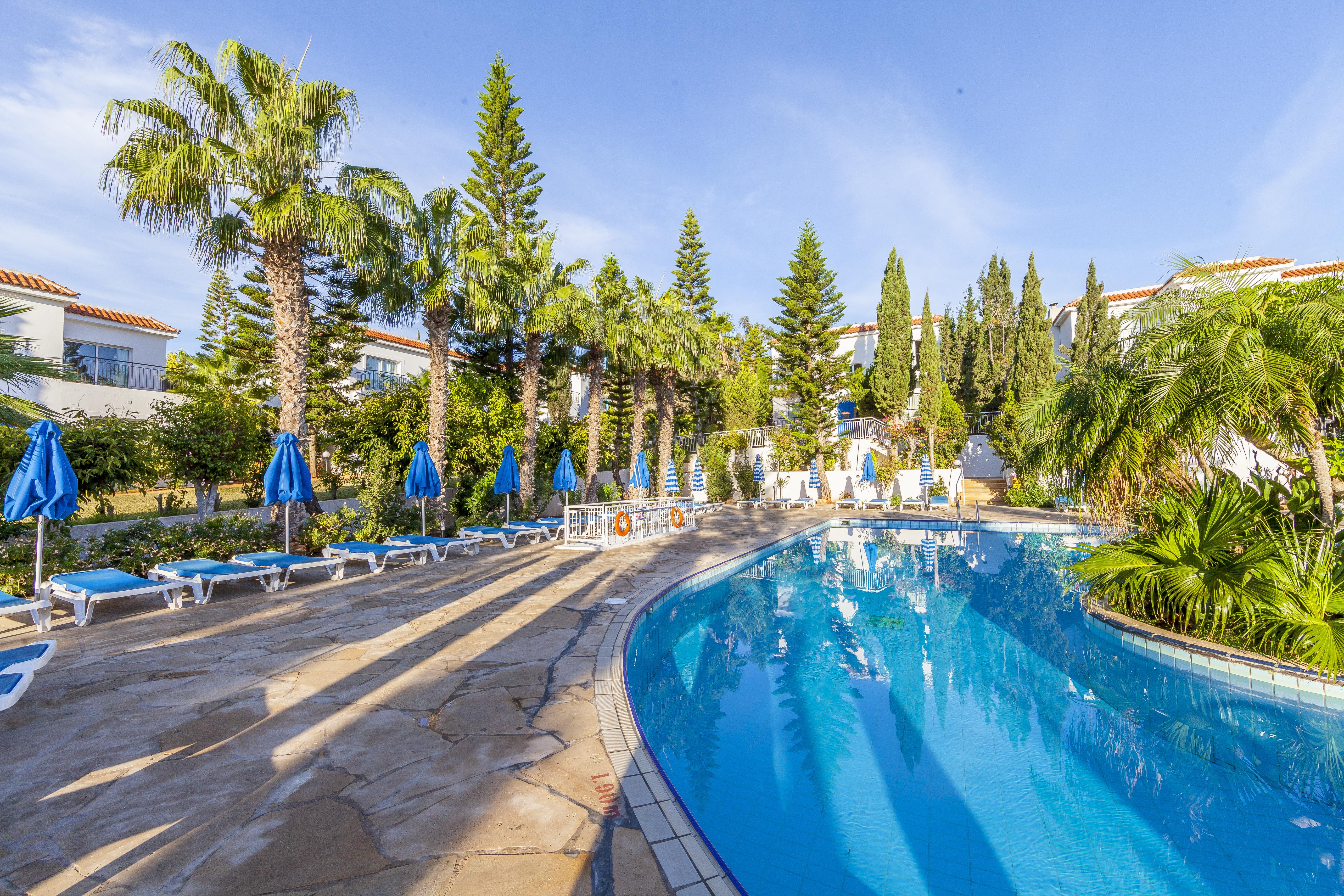 Andreotis Hotel Apts Протарас Экстерьер фото